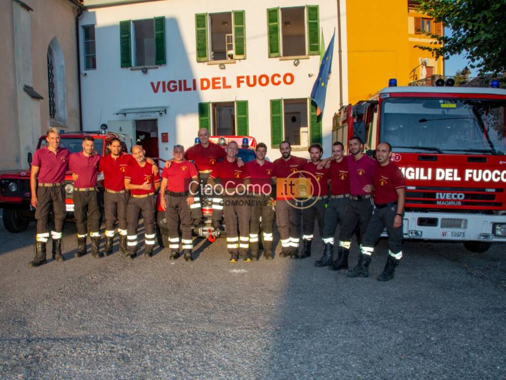 alessandro canali targa san fedele per ultimo turno servizio ai pompieri