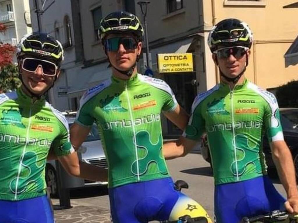 andrea montolli canturino campione d'italia juniores ciclismo strada