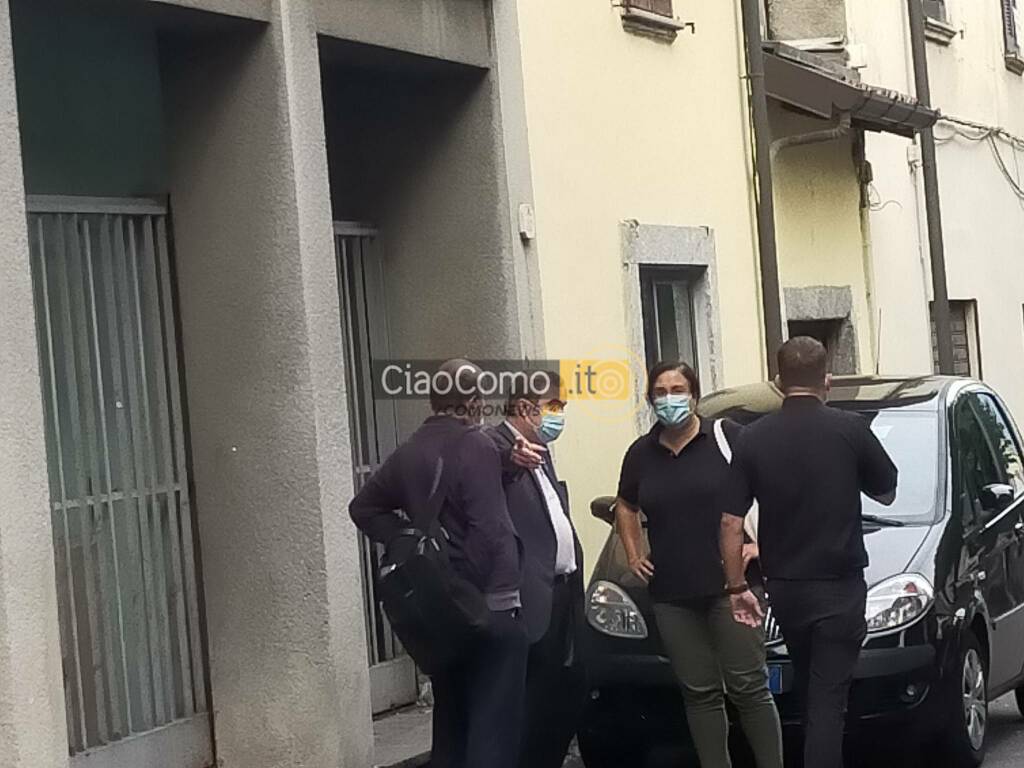 Il delitto in piazza San Rocco a Como: ucciso don Roberto