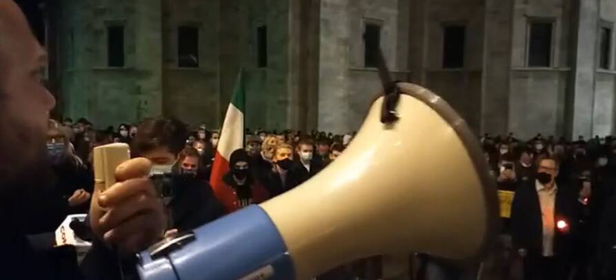 protesta commercianti di como in presa diretta piazza verdi como