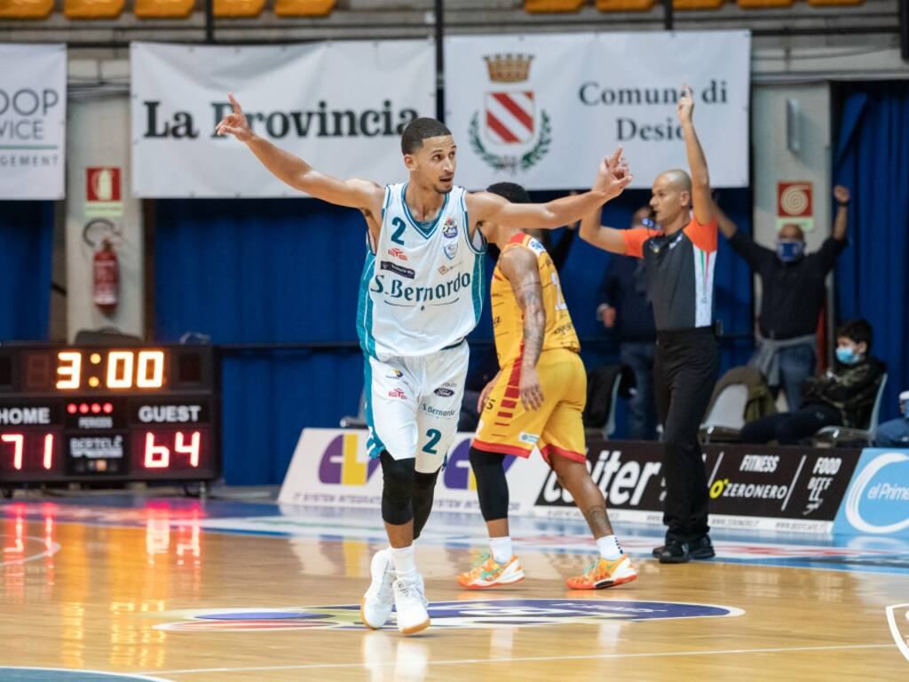 smith pallacanestro cantù positivo al covid19