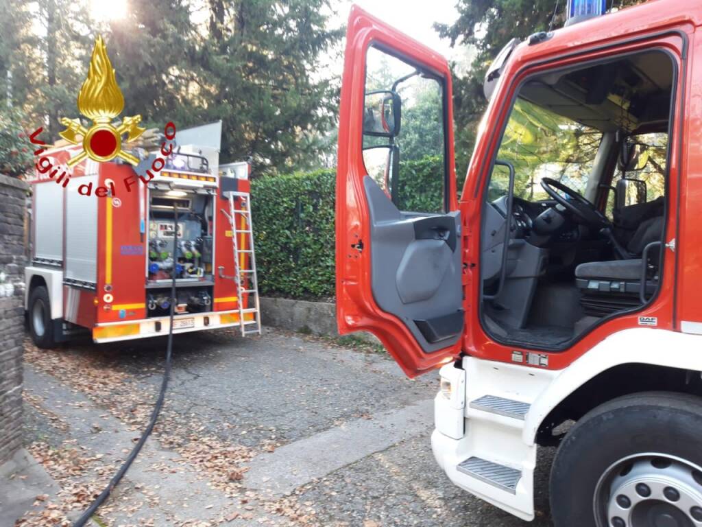 incendio abitazione di inverigo pompieri