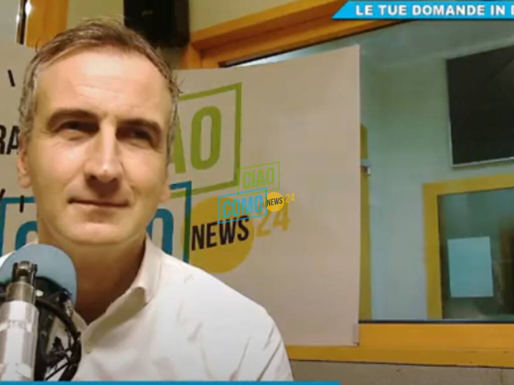 alessandro fermi in diretta studio a ciaocomo per presentare pianoi vaccini covid e spostamenti natale