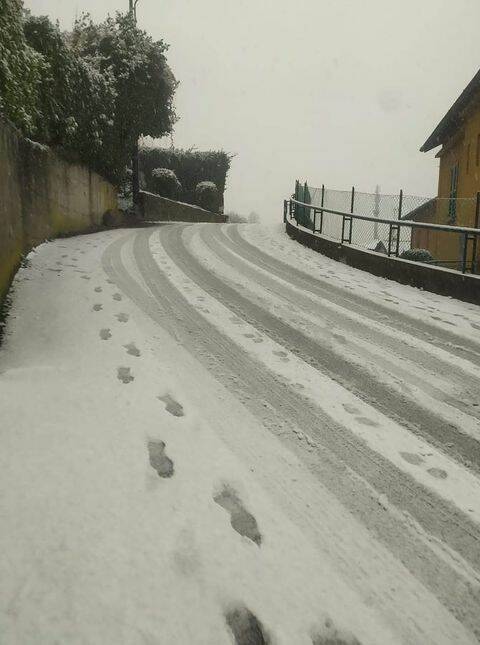 via amoretti monte olimpino como neve strada per asilo