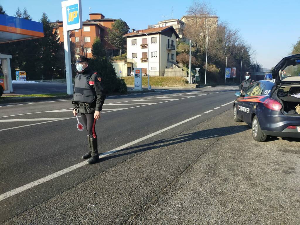 Como zona rossa i controlli sulle strade