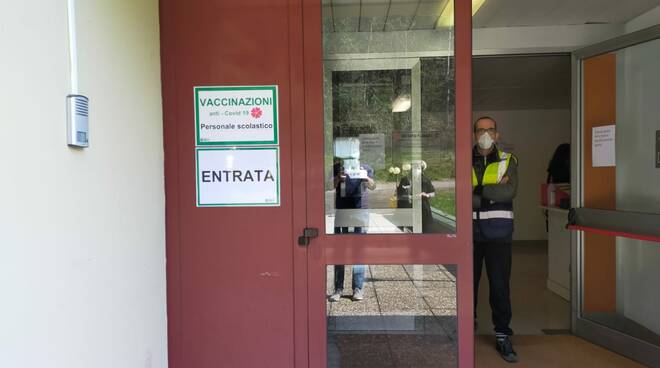 ambulatori vaccinazioni personale scolastico responsabile Giuseppe Carrano