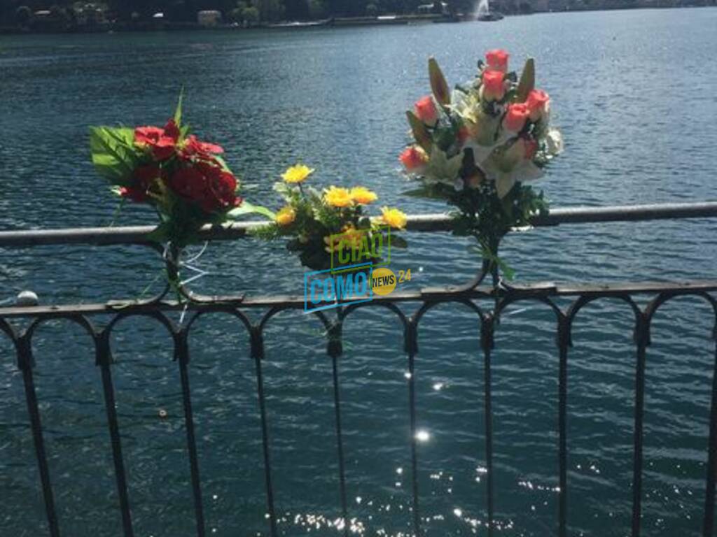 fiori ringhiera per ricordare tatiana ortelli morta nel lago via per cernobbio