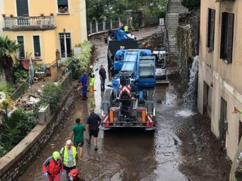 alluvioni e frane strada regina 27 luglio 2021