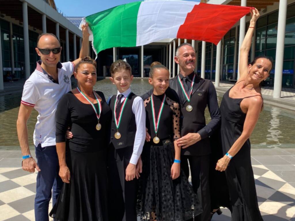 Medaglie d'oro e Oro dance campionati italiani di Rimini