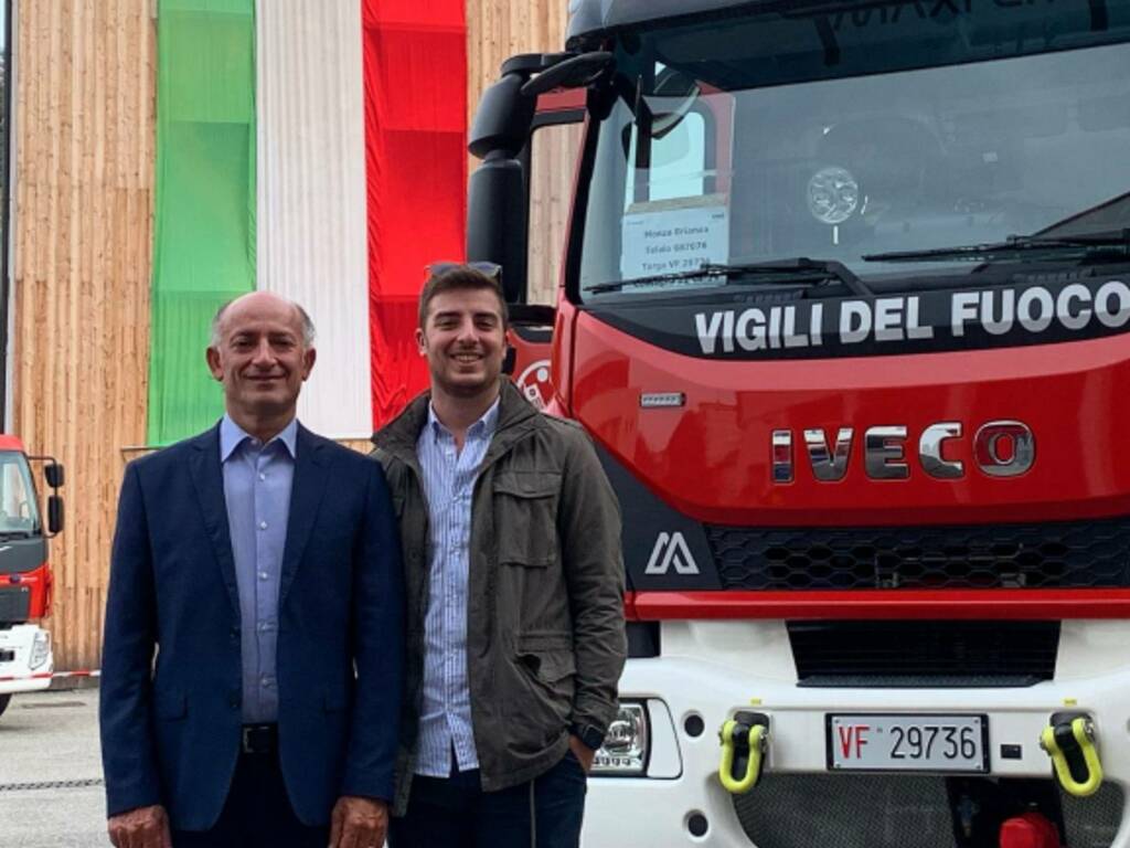 claudio giacalone nuovo comandfante vigili del fuoco di como