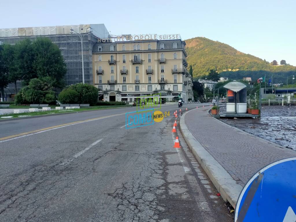 lungolago di como riaperto del tutto alla circolazione dopo esondazione