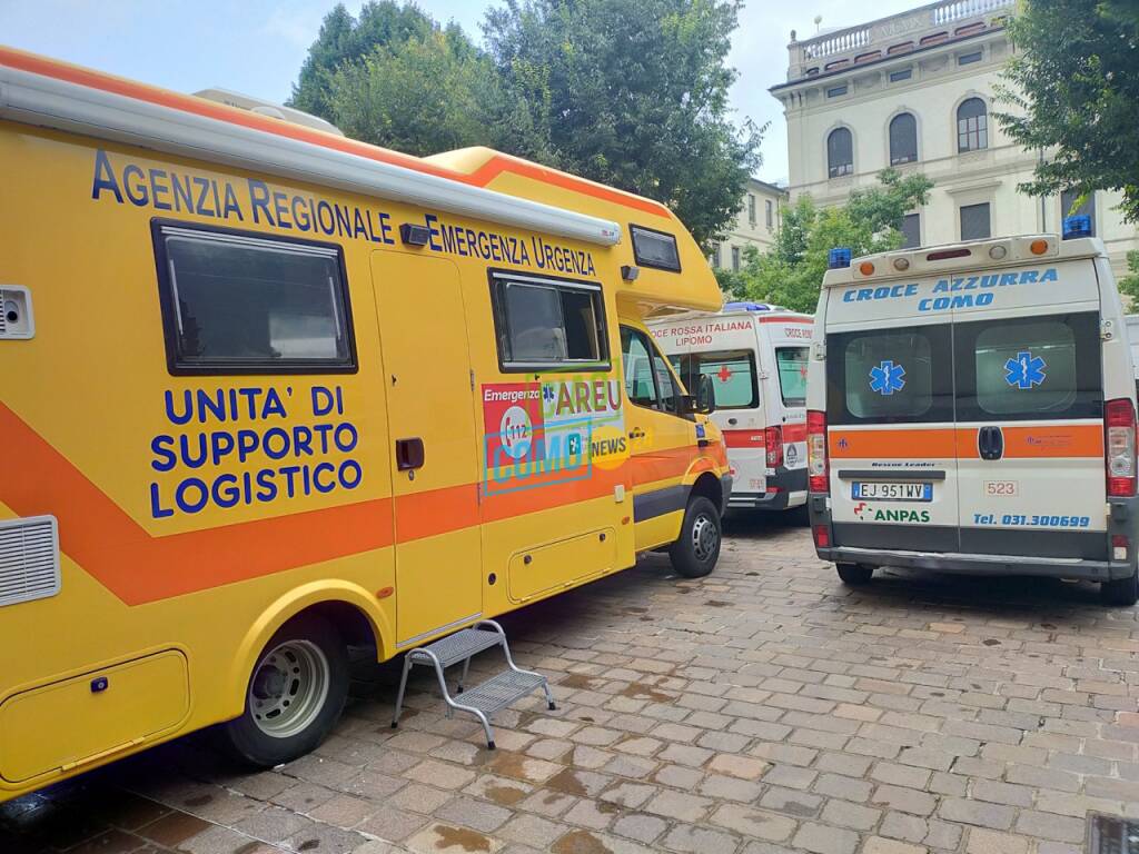 camper areu in centro como per le vaccinazioni personale sanitario e mezzo