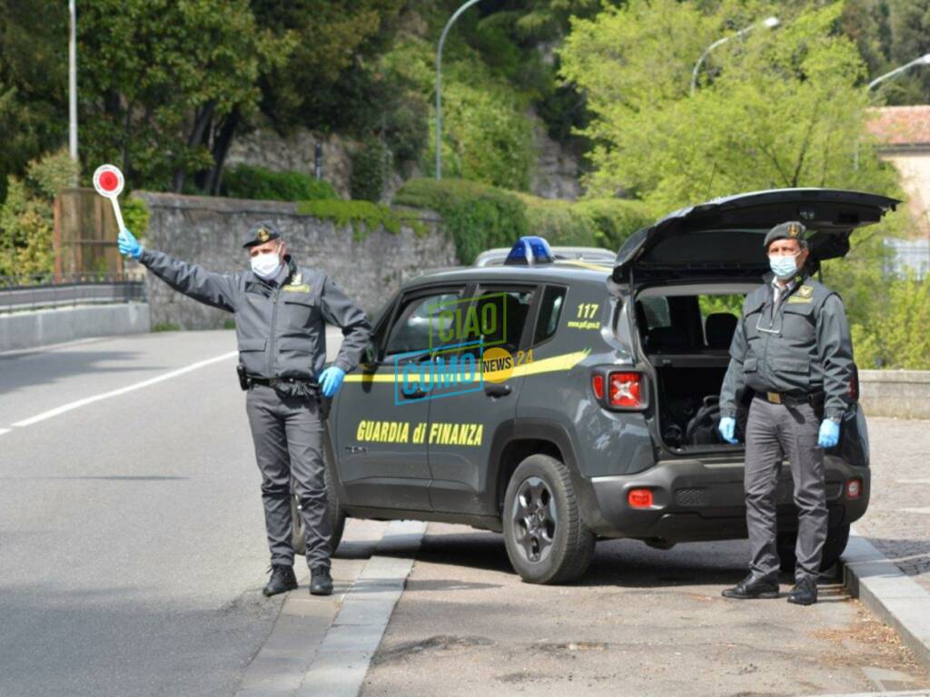 finanza di como controlli per lavoratori in nero e green pass in locali chiusi