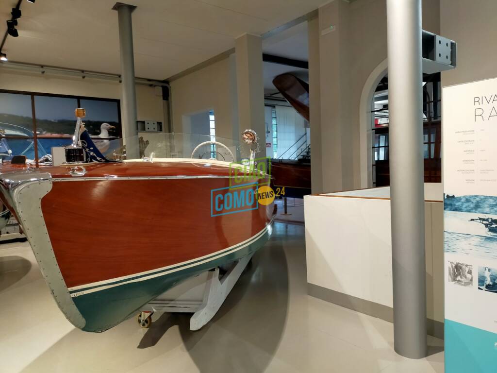 inaugurazione sala Riva al museo della barca lariana modelli esposti inaugurazione museo pianello