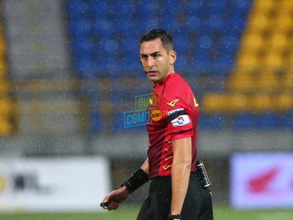 andrea colombo arbitro di como debutta in serie a sue immagini in campo