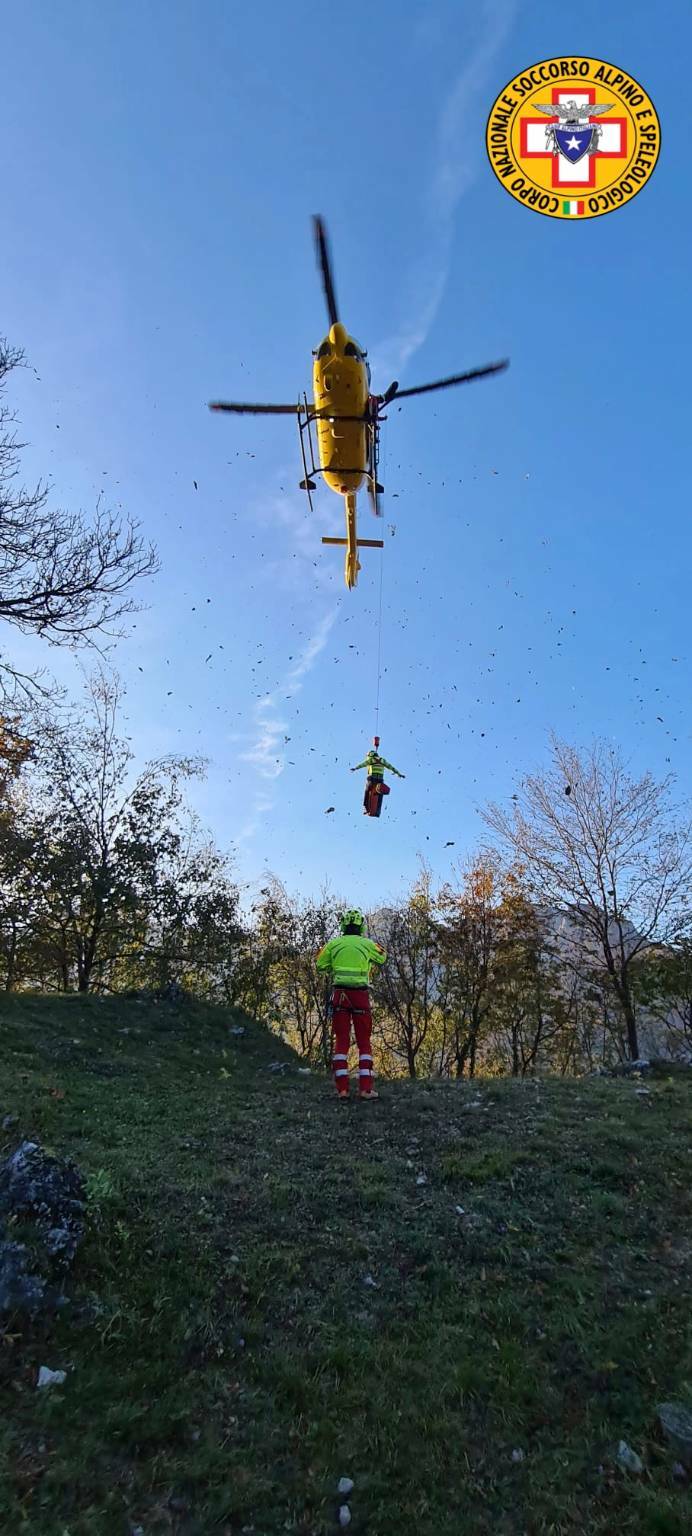 soccorso alpino triangolo lariano interventi di recupero e soccorso oggi