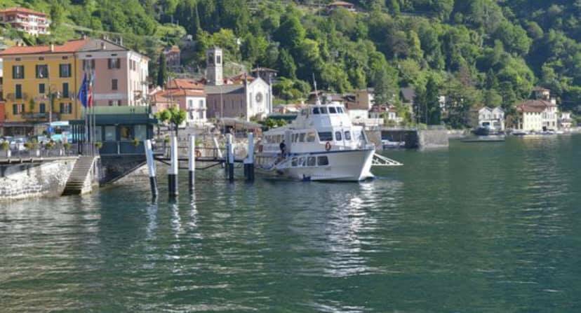 aliscafo lago di como pontile di argegno attracco