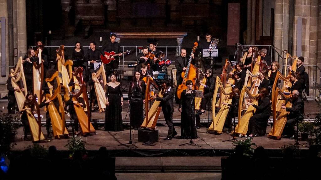 Celtic Harp Orchestra Gala di Natale a Villa Gallia