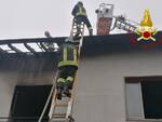 pompieri a colverde intervento incendio abitazione via battisti