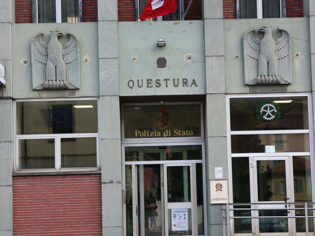 Questura orizzontale