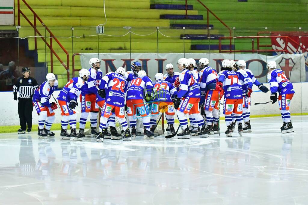 hockey como squadra pista ritorno a casate successo con dobbiaco