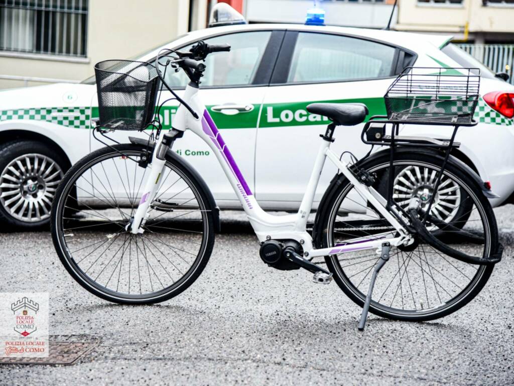 polizia locale recuperata bici elettrica rubata in città zona stazione 