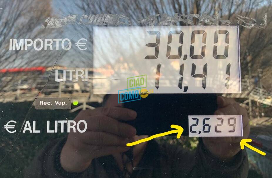 prezzi benzina distributori comasco e del ticino oggi rilevazione prezzi