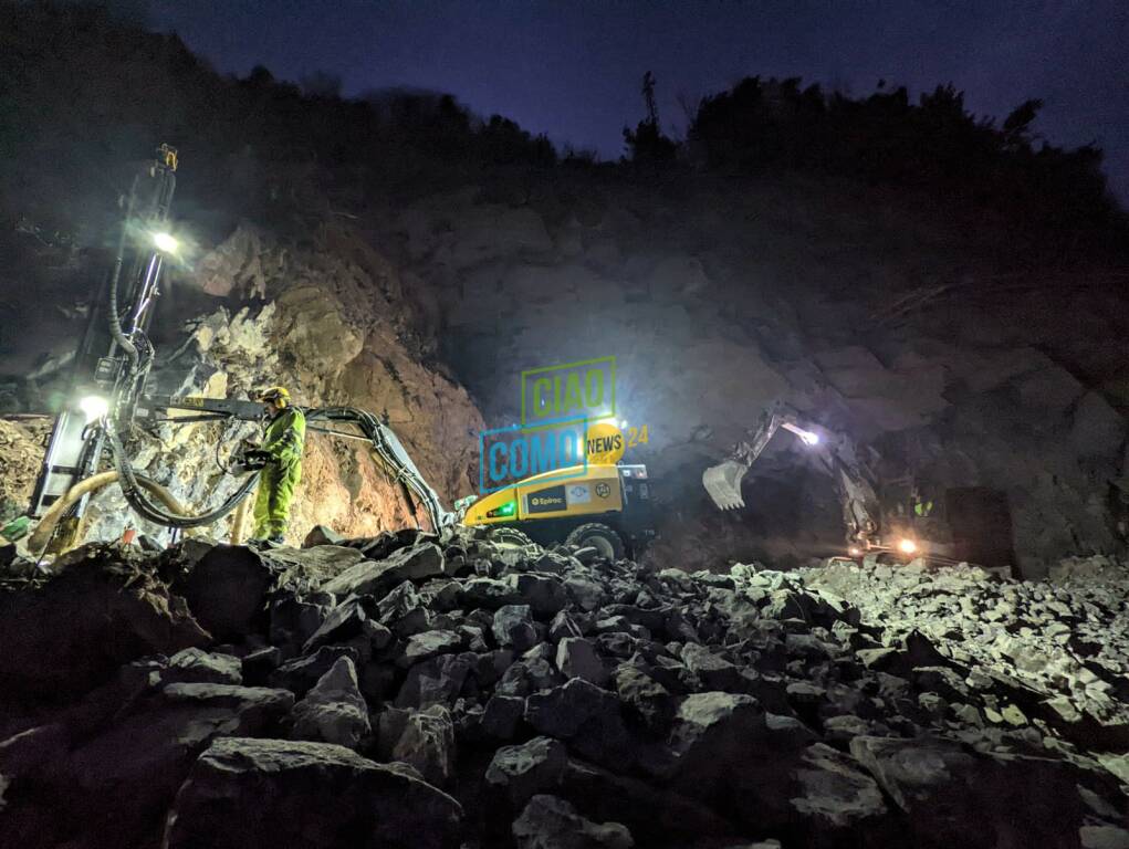 variante della tremezzina lavori sulla strada operai