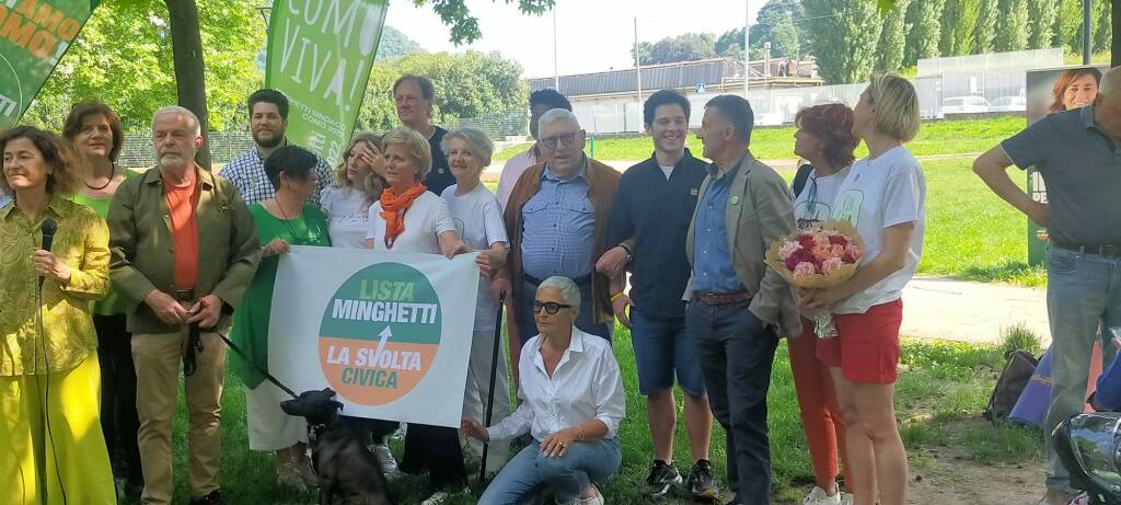 presentazione lista minghetti svolta civica al parco di via Trau a tavernola