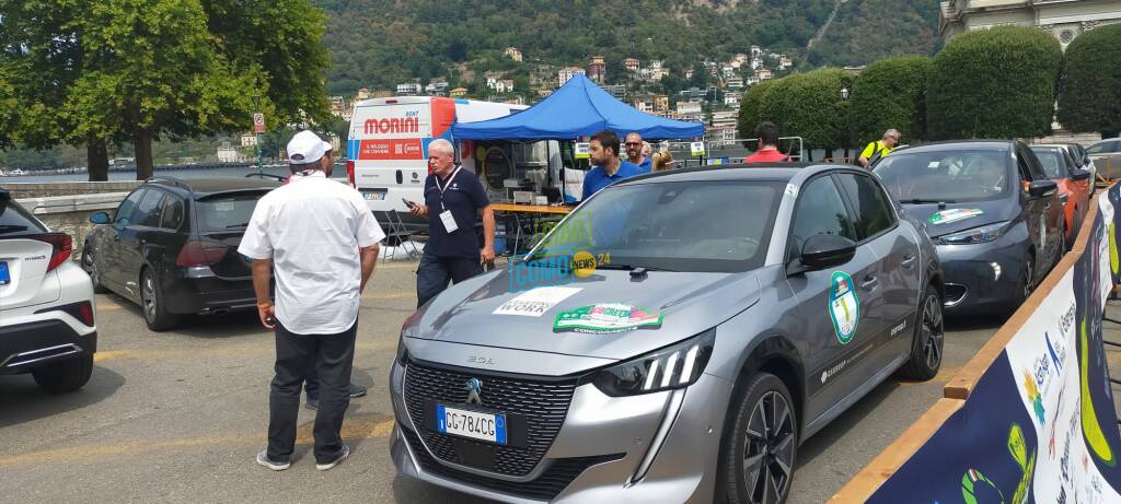 aci ecogreen manifestazione per auto elettriche parteza da como tempio voltiano