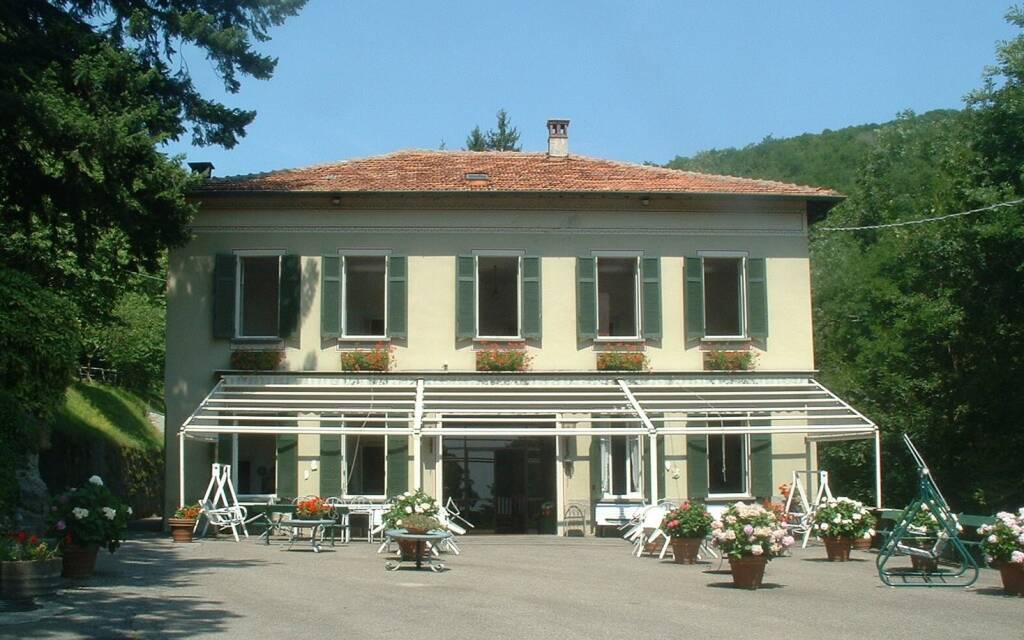 fondazione rosa dei venti apericena a Villa Plinia