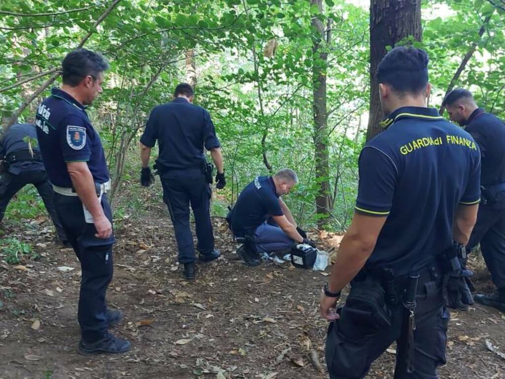 arresto spaccio parco del Cura forze di polizia