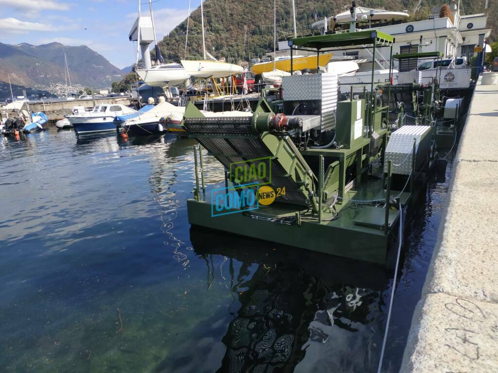 A como arrivati tre nuovi battelli spazzino per pulizia primo bacino del lago