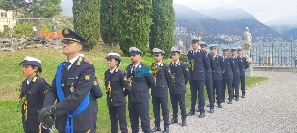 Festa polizia locale di como villa gallia con nuovi agenti e comandante aiello