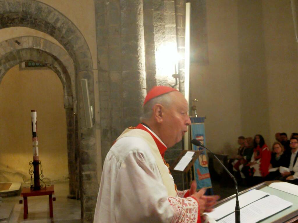 Dscorso alla città cardinale cantoni stasera per sant'abbondio sindaco e autorità in chiesa