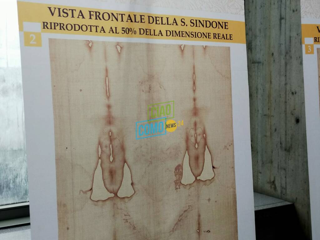 Mostra sulla sindone alla chiesa di Lipomo presentazione con pannelli ed orari visita